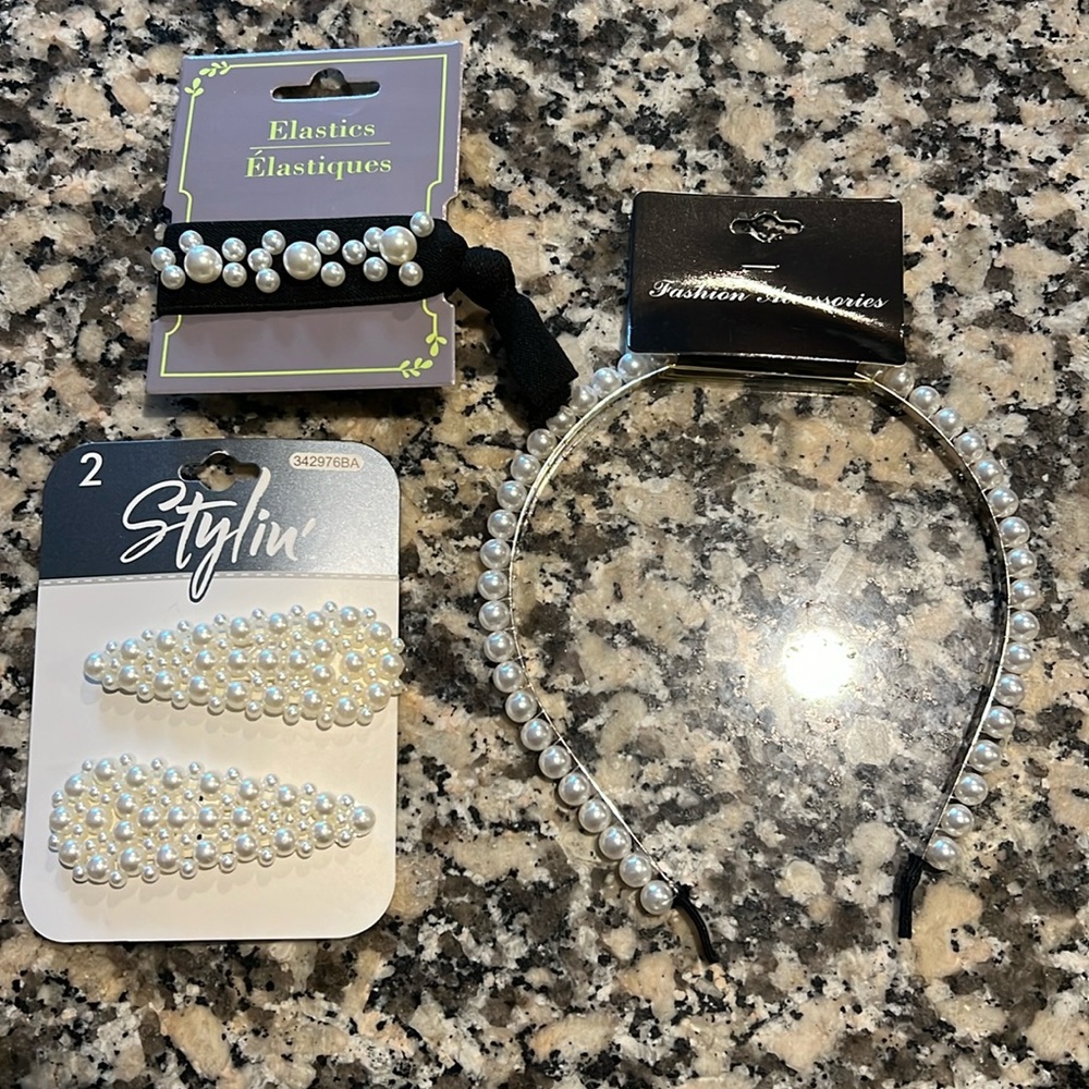 NWT Hair Accessories Fake Pearl Bundle - 1 headband 1 elastic 2 pack barrettes